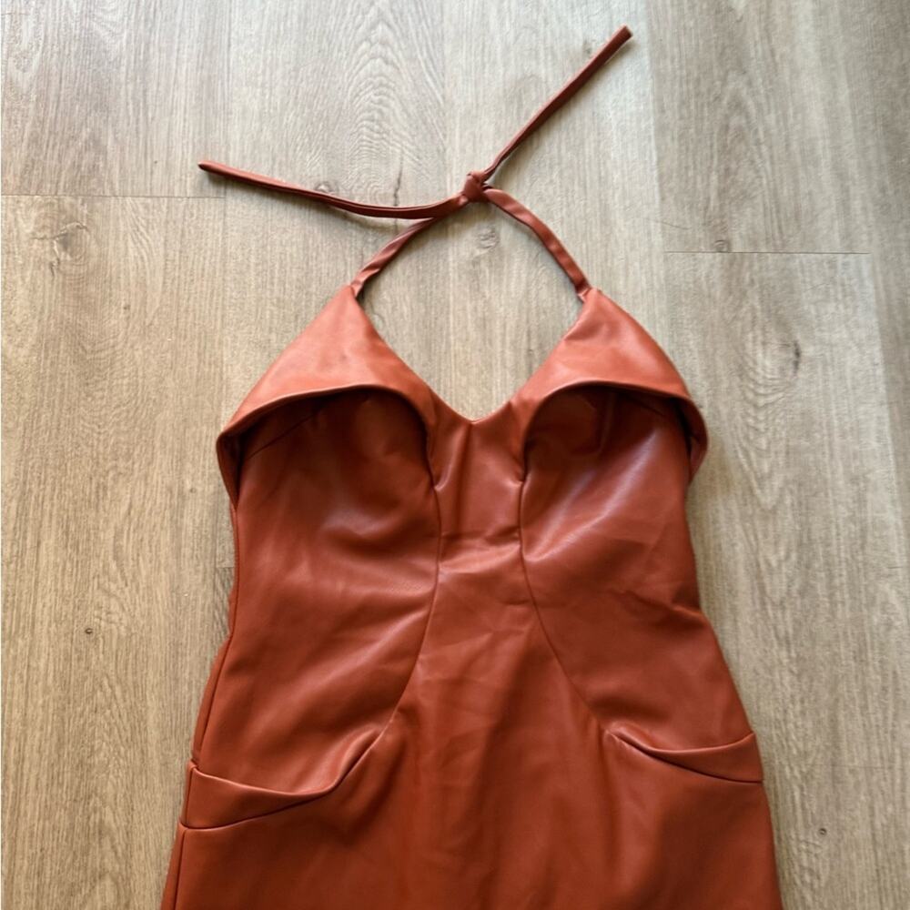 cult gaia zahora brown faux leather halter style sculptural bust detail dress 10 - Picture 6 of 12
